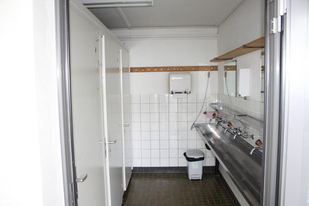 Sporti Grusch Hostel Екстериор снимка