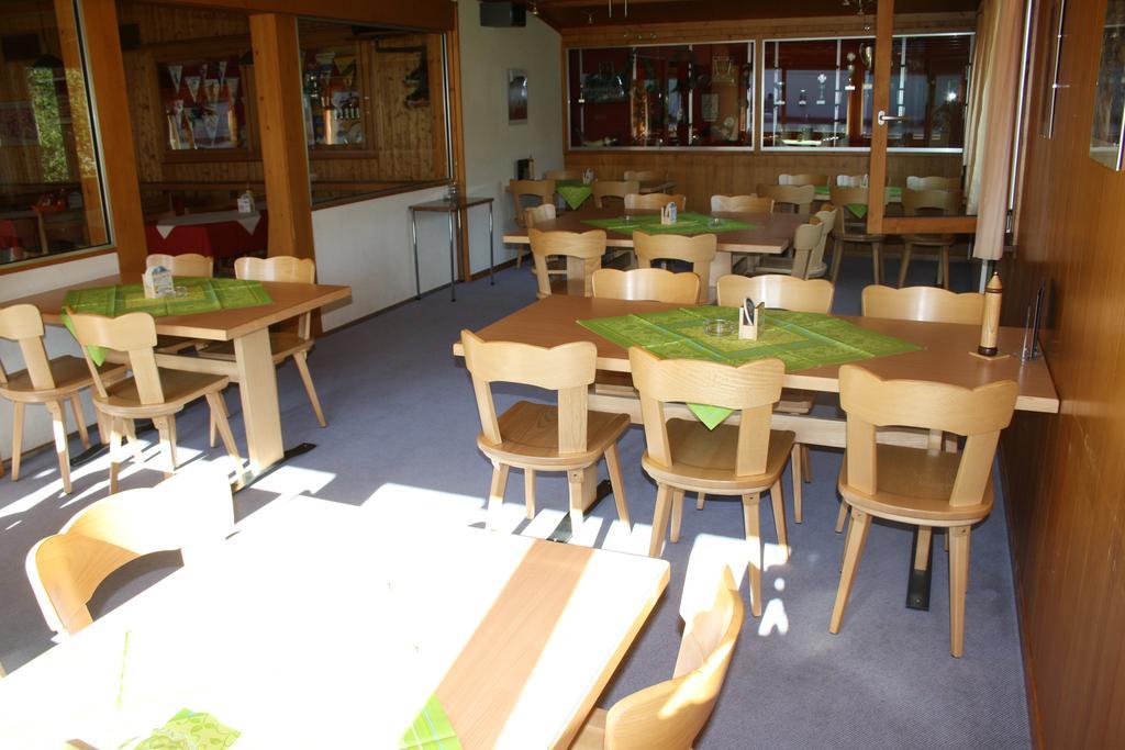 Sporti Grusch Hostel Екстериор снимка